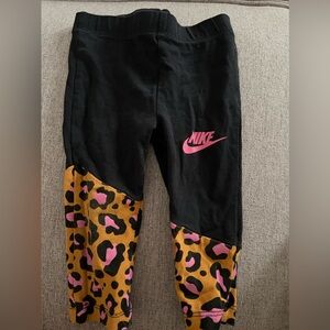Nike leggings